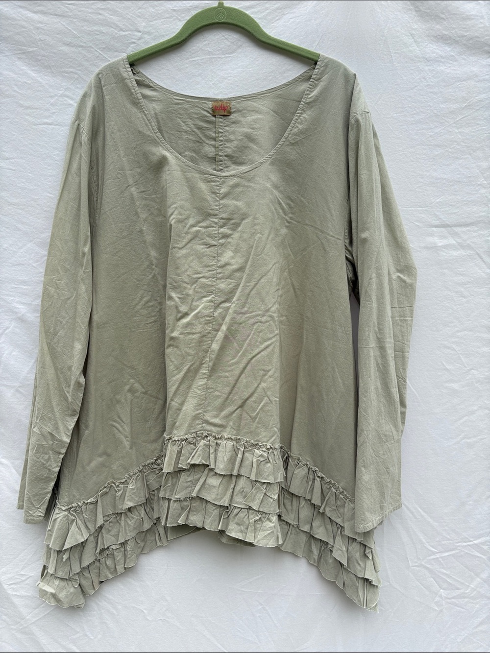 Long-Sleeve Ruffle-Hem Tunic Top in Sage Green
